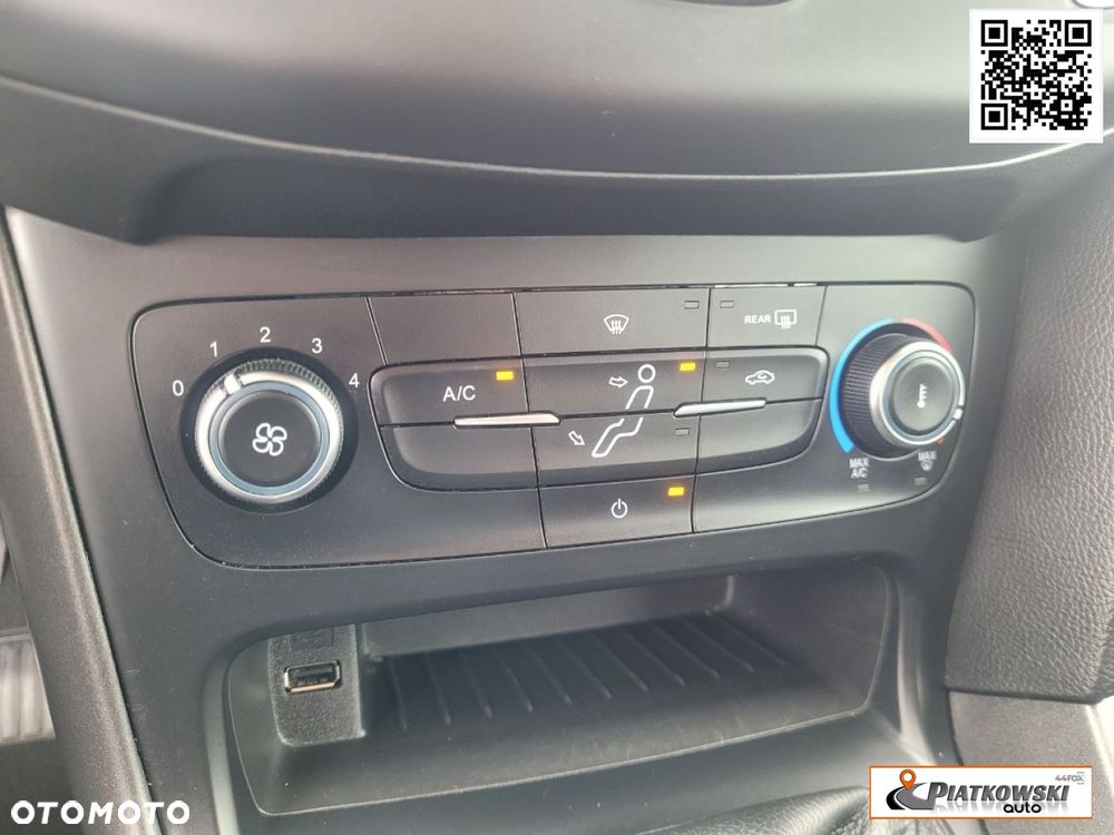 Ford Focus 1.0 EcoBoost Ambiente - 25