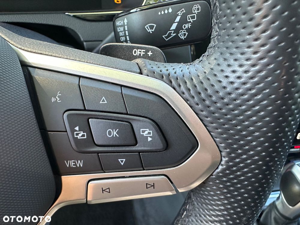 Volkswagen Passat - 35