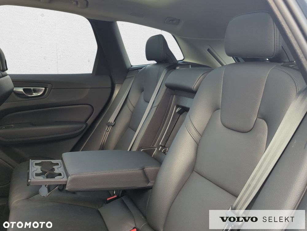 Volvo XC 60 - 26