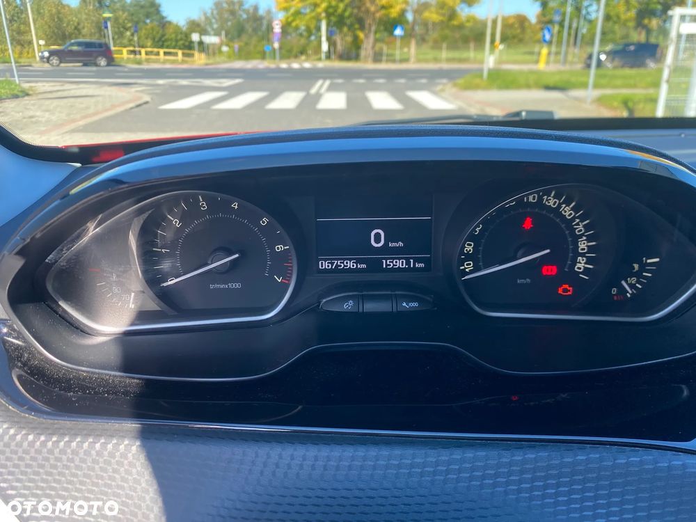 Peugeot 208 1.2 PureTech Allure S&S - 22
