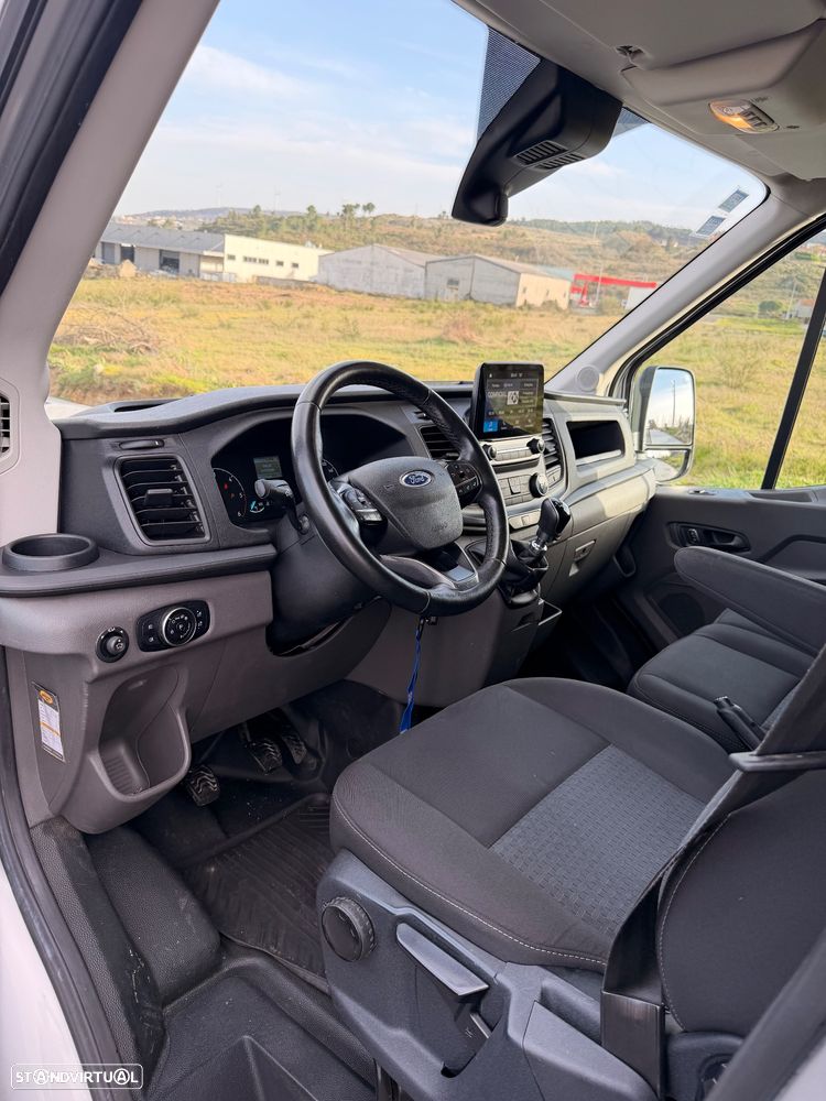 Ford Transit - 13