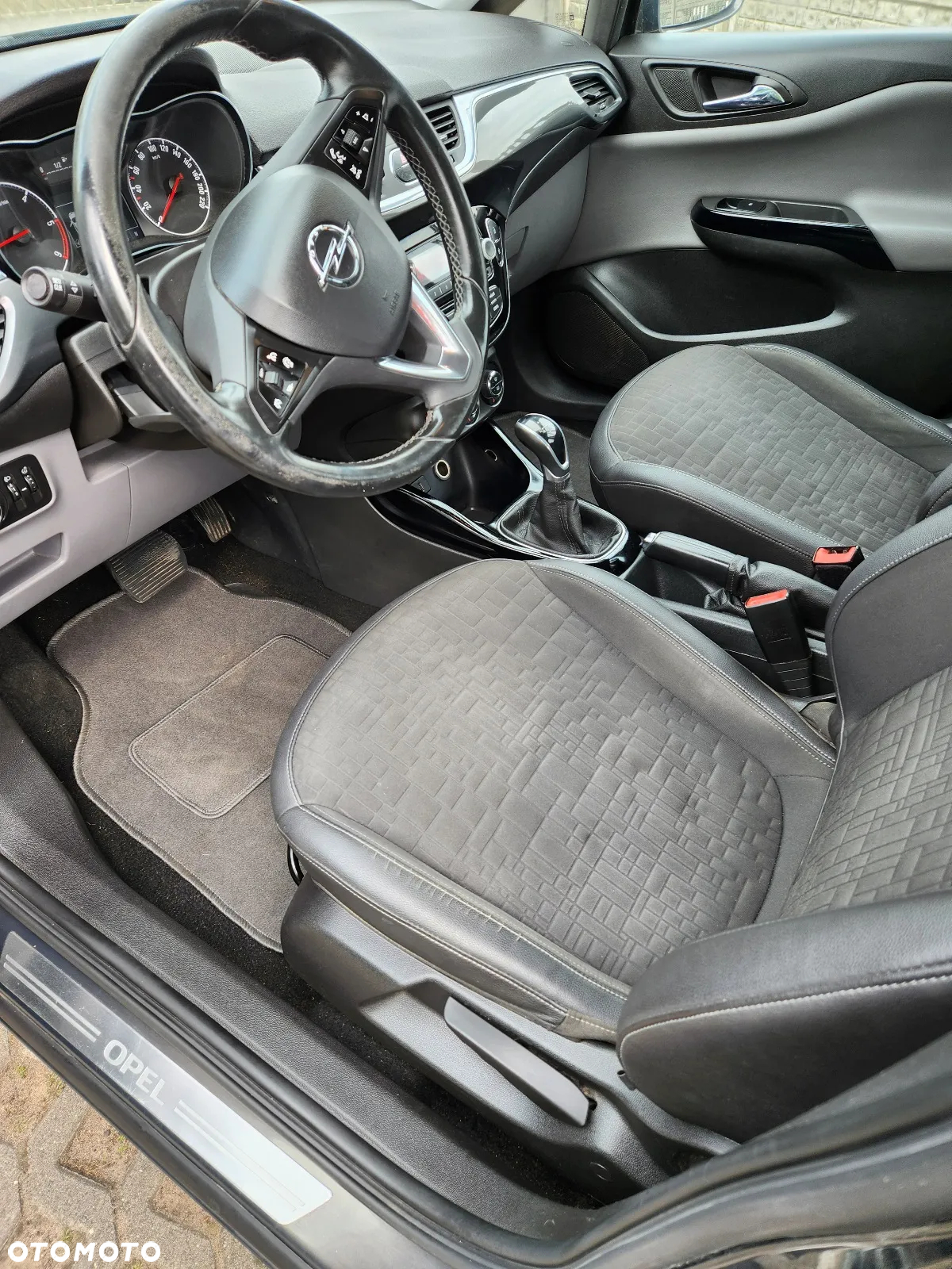 Opel Corsa - 8