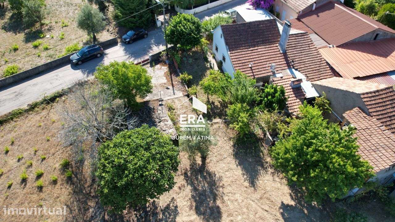 Moradia T2 em Almogadel, Ferreira do Zêzere - Grande imagem: 5/33