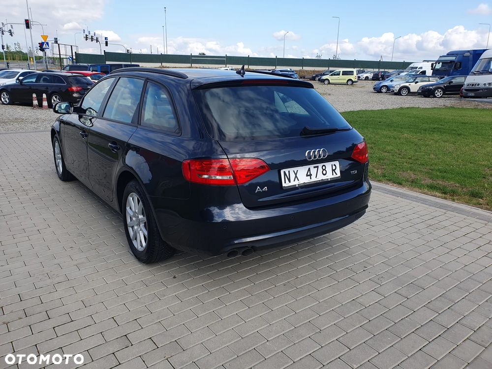 Audi A4 - 4