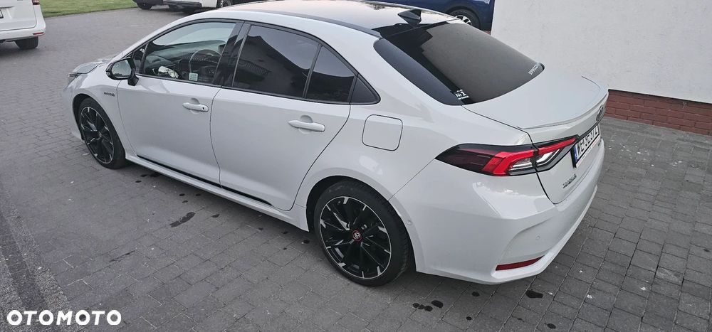 Toyota Corolla - 4