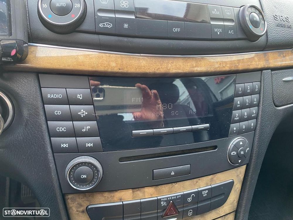 Mercedes-Benz E 220 CDI Avantgarde - 16