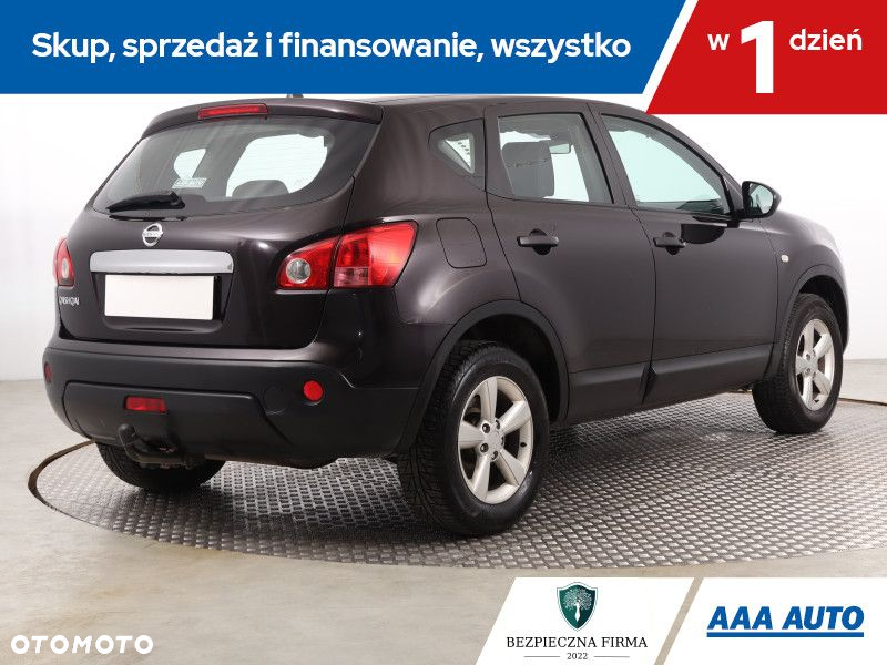 Nissan Qashqai - 6