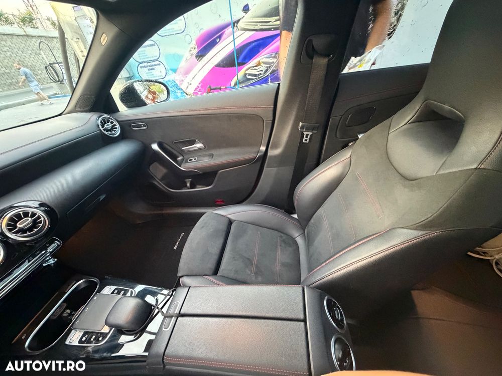 Mercedes-Benz CLA 250 - 9