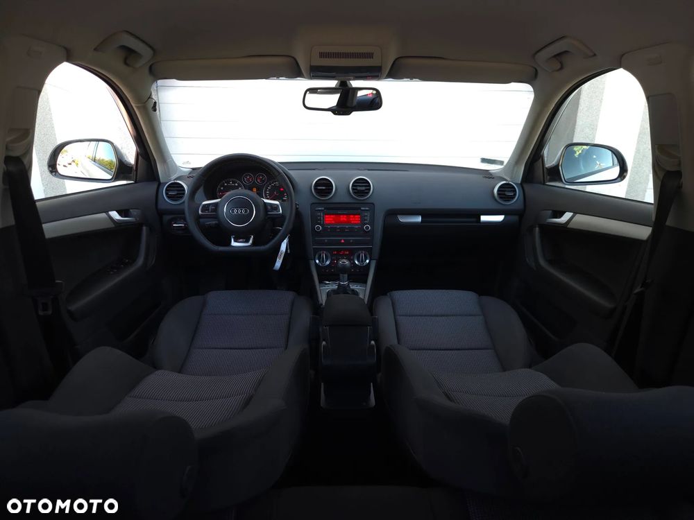 Audi A3 Sportback - 31