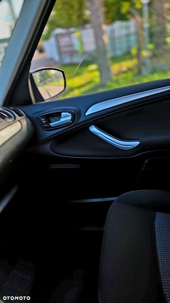 Ford Galaxy 2.0 TDCi Platinium X (Titanium) - 14