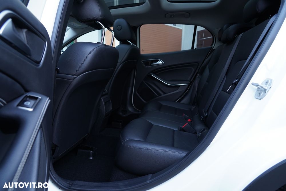 Mercedes-Benz GLA 200 (CDI) d 4Matic 7G-DCT AMG Line - 8