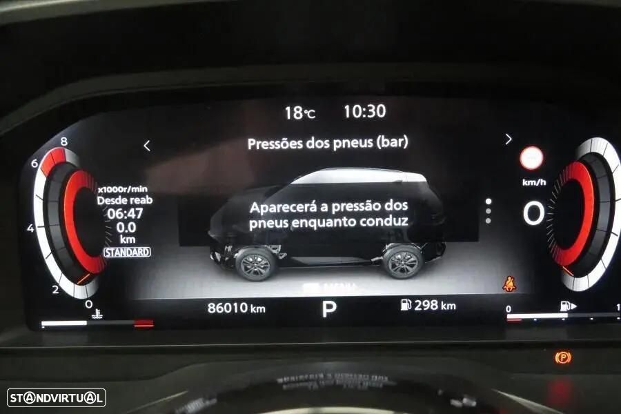Nissan Qashqai 1.3 DIG-T N-Connecta LED Xtronic — fotografia 28