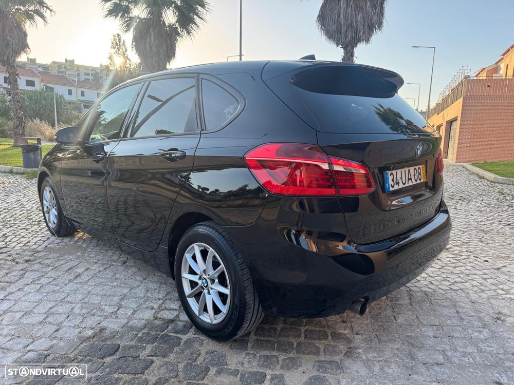 BMW 216 Active Tourer d Line Luxury Auto - 4