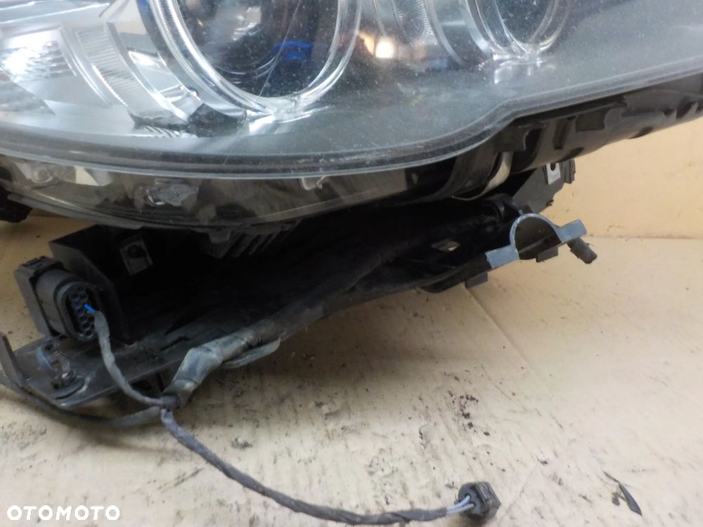BMW SERIA 5 F10 LIFT LAMPA PRAWA XENON 7317132-10 - 4