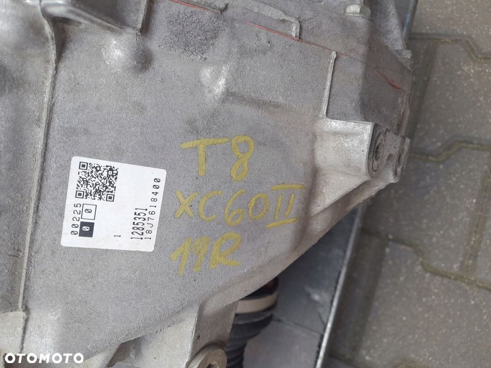 SKRZYNIA P1285351 TG81SD VOLVO XC60 II2.0 T8 19R - 6