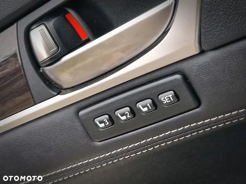 Lexus GS 200t / 300 Elegance - 29