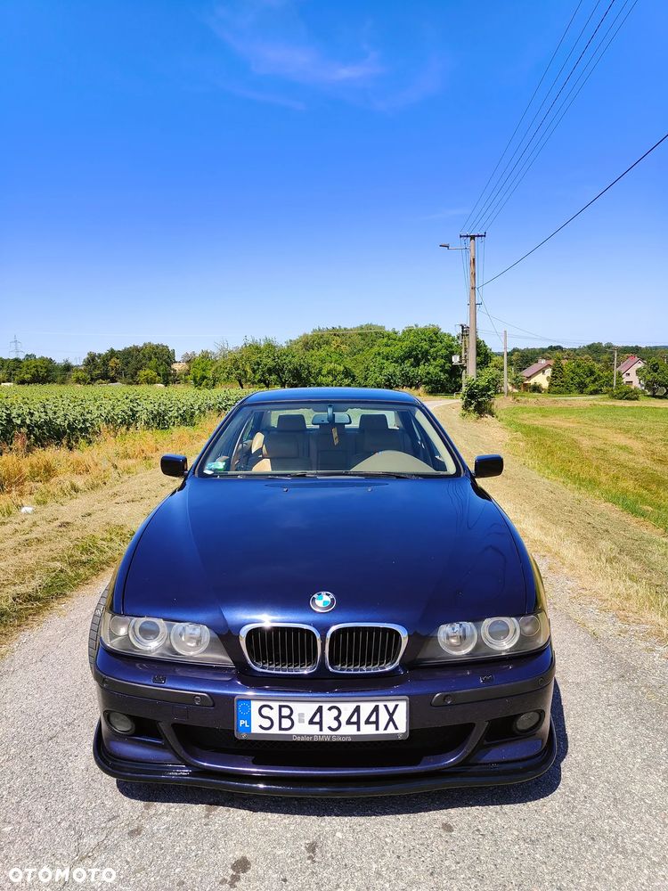 BMW Seria 5 540i - 5