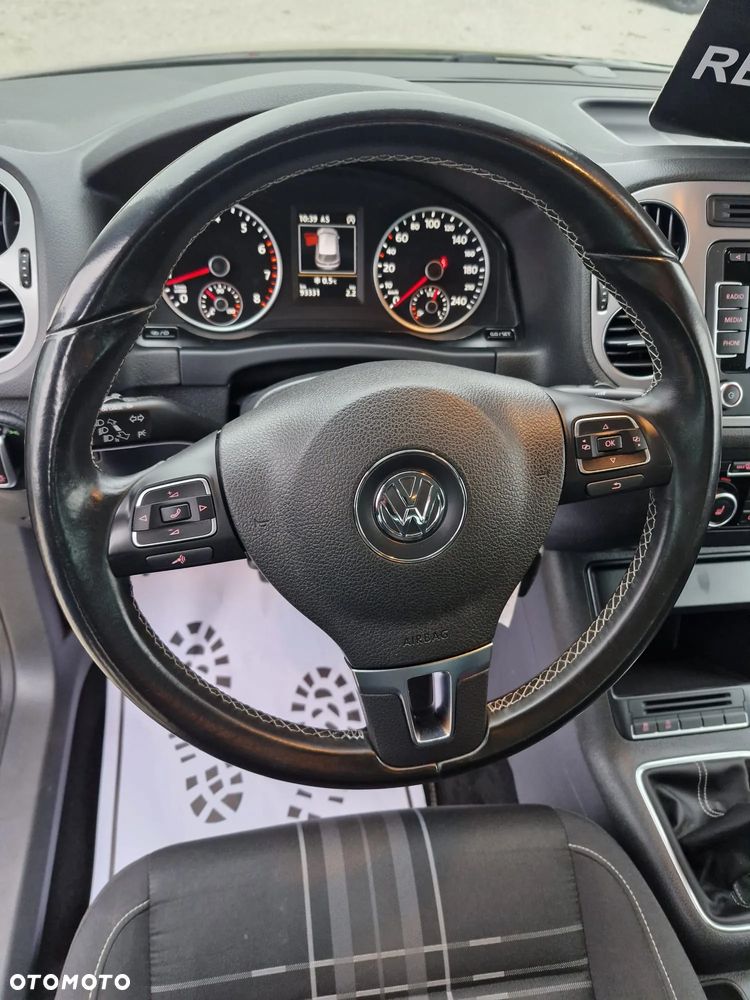 Volkswagen Tiguan - 26
