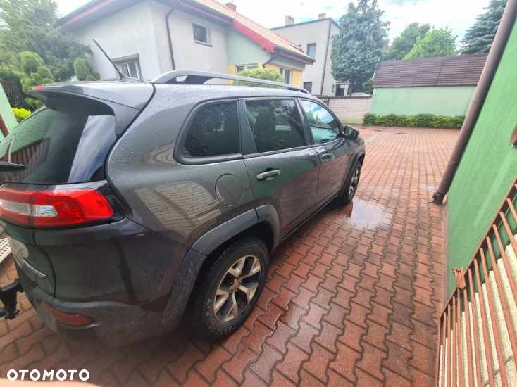 Jeep Cherokee 2014 photo 4