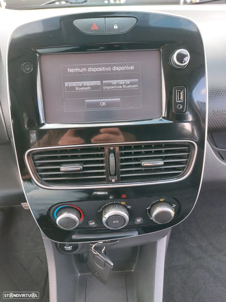 Renault Clio Sport Tourer 0.9 TCe Limited Edition - 26