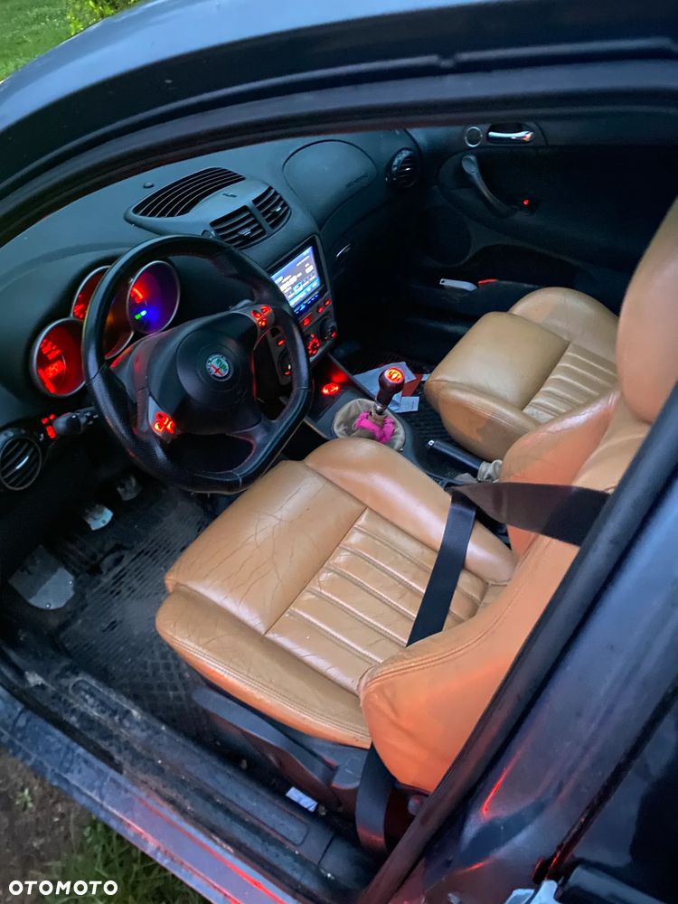 Alfa Romeo 147 1.6 Twin Spark Progression - 2