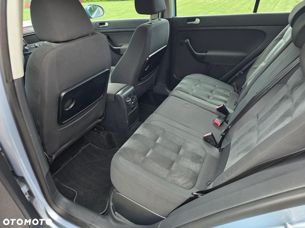 Volkswagen Golf Plus 2.0 TDI Highline - 11