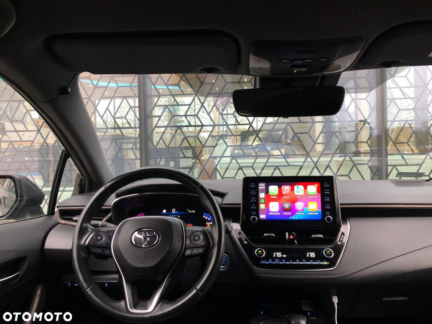 Toyota Corolla - 5