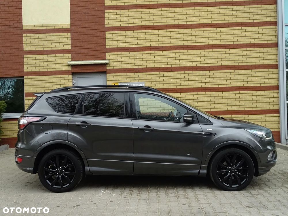 Ford Kuga 2.0 TDCi 4x4 ST-Line - 12