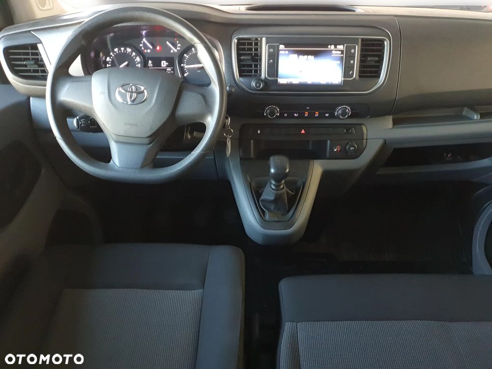 Toyota proace - 22