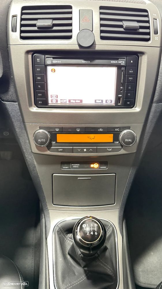 Toyota Avensis SD 2.0 D-4D Exclusive +Pele+GPS - 9