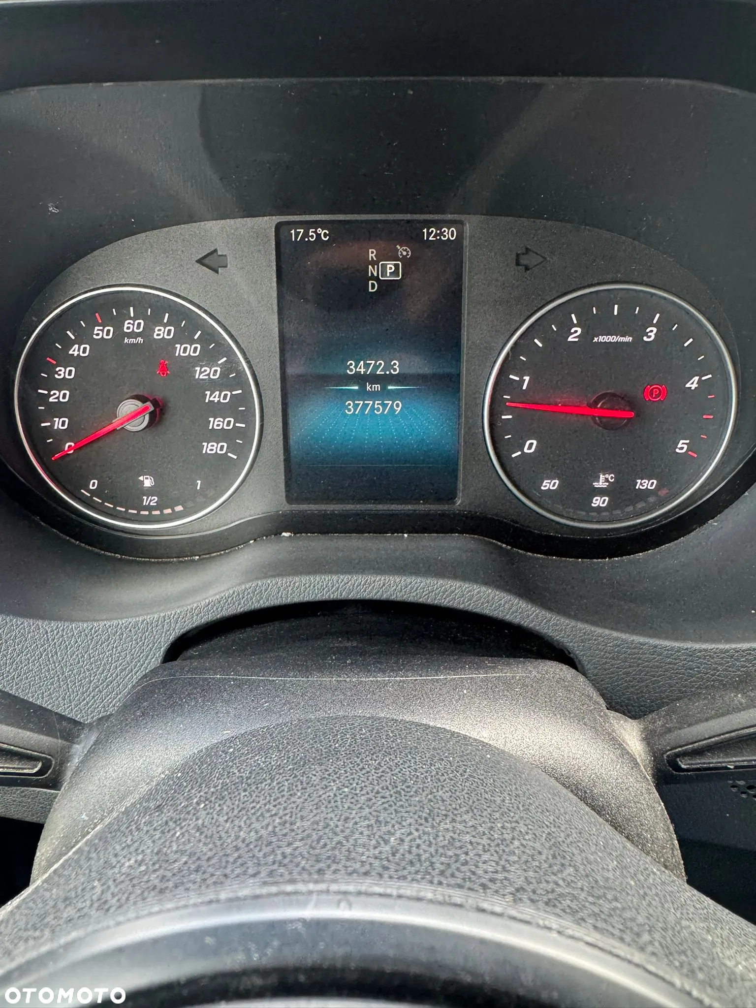 Mercedes-Benz SPRINTER - 11