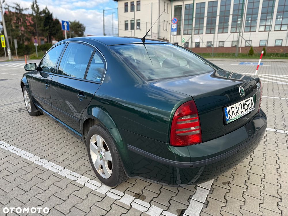 Skoda Superb - 3