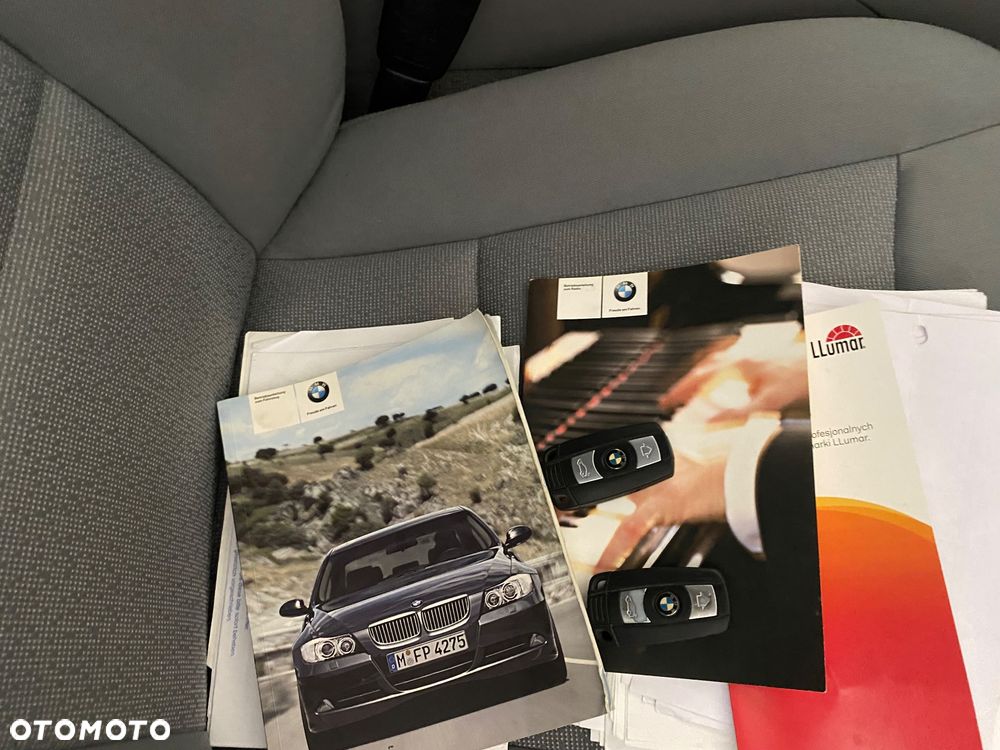 BMW Seria 3 320d - 36