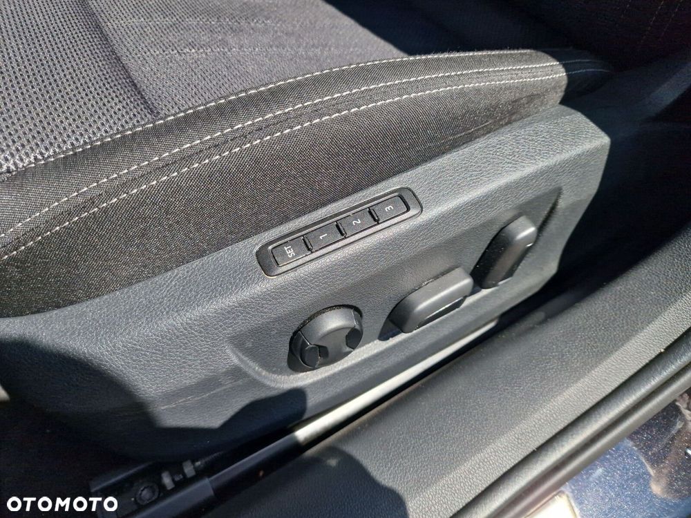 Skoda Superb 2.0 TSI Style DSG - 28