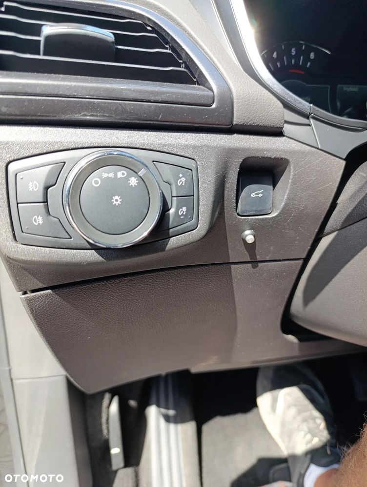 Ford Mondeo 2.0 EcoBlue Titanium - 25