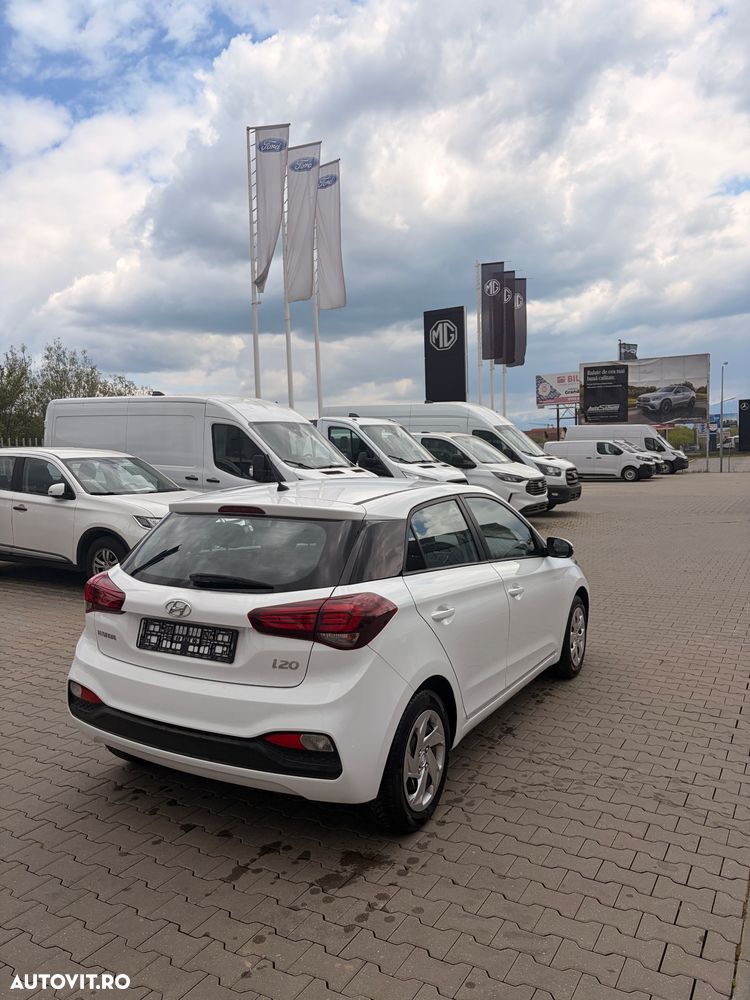 Hyundai i20 1.2 Classic - 4