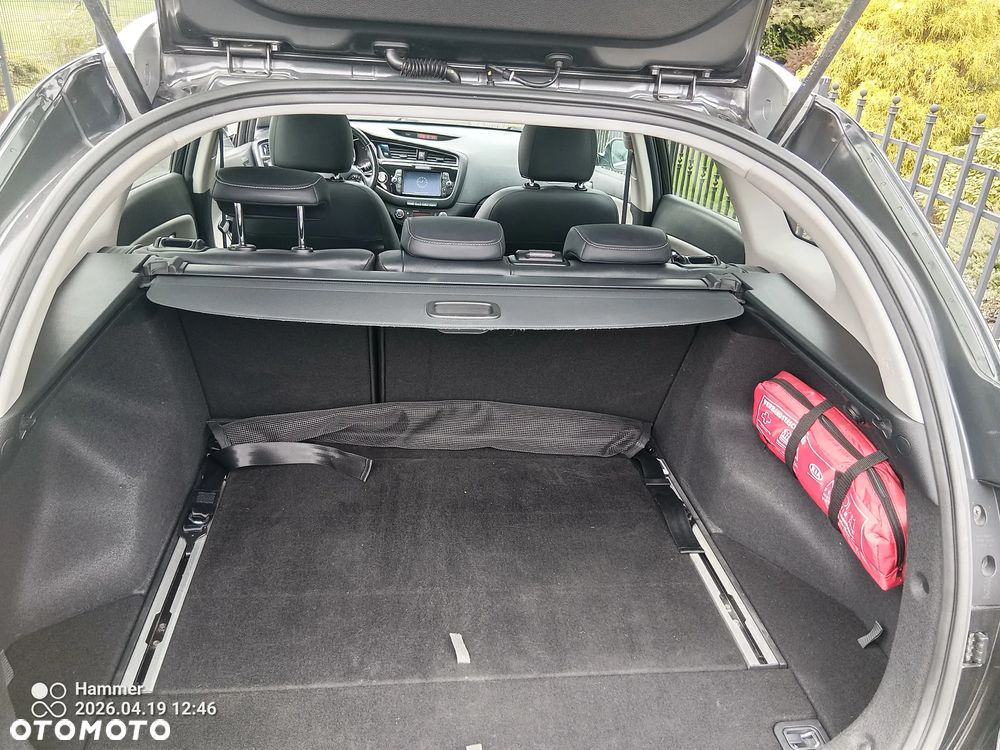 Kia Ceed 1.6 CRDi 136 ISG Platinum Edition - 28