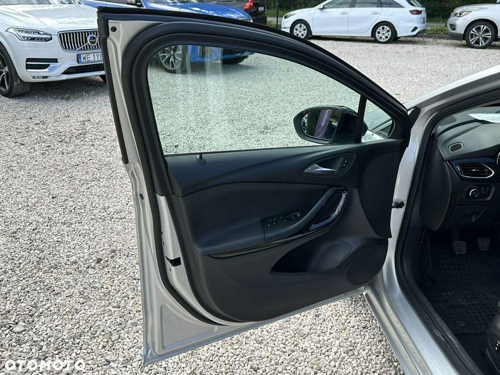 Opel Astra - 13