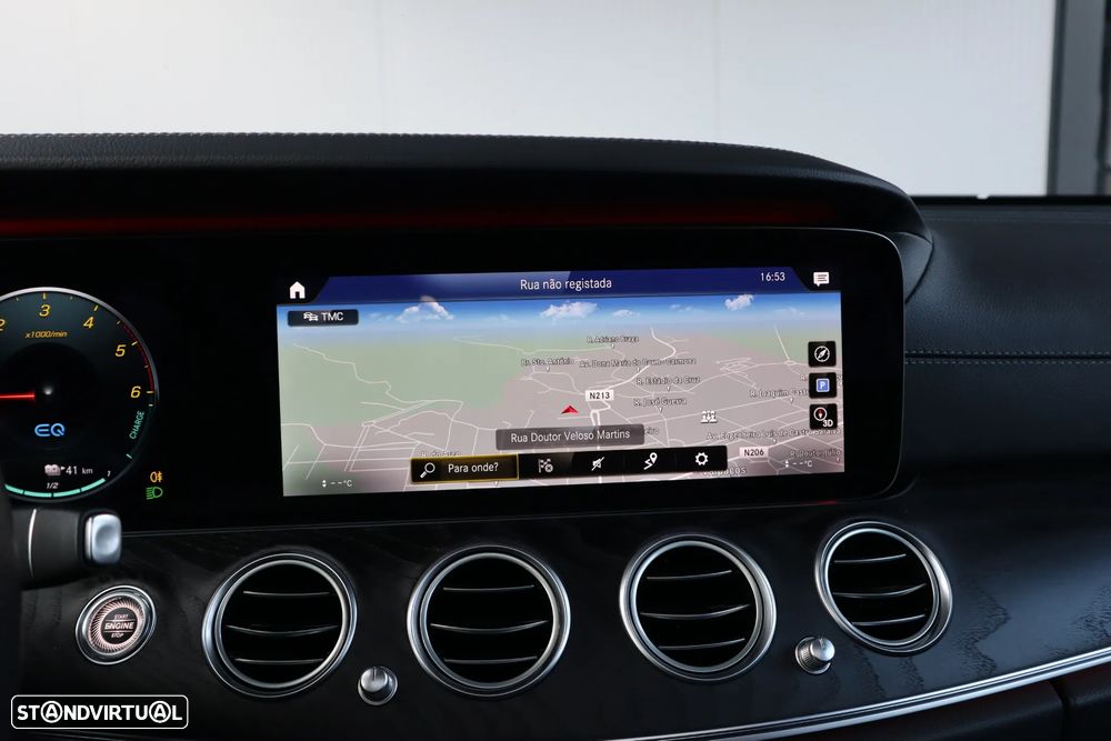 Mercedes-Benz E 300 de 9G-TRONIC AMG Line - 22