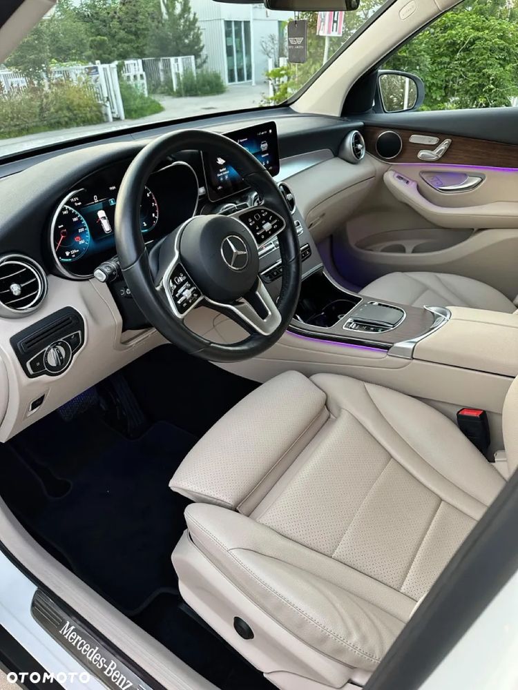 Mercedes-Benz GLC - 6