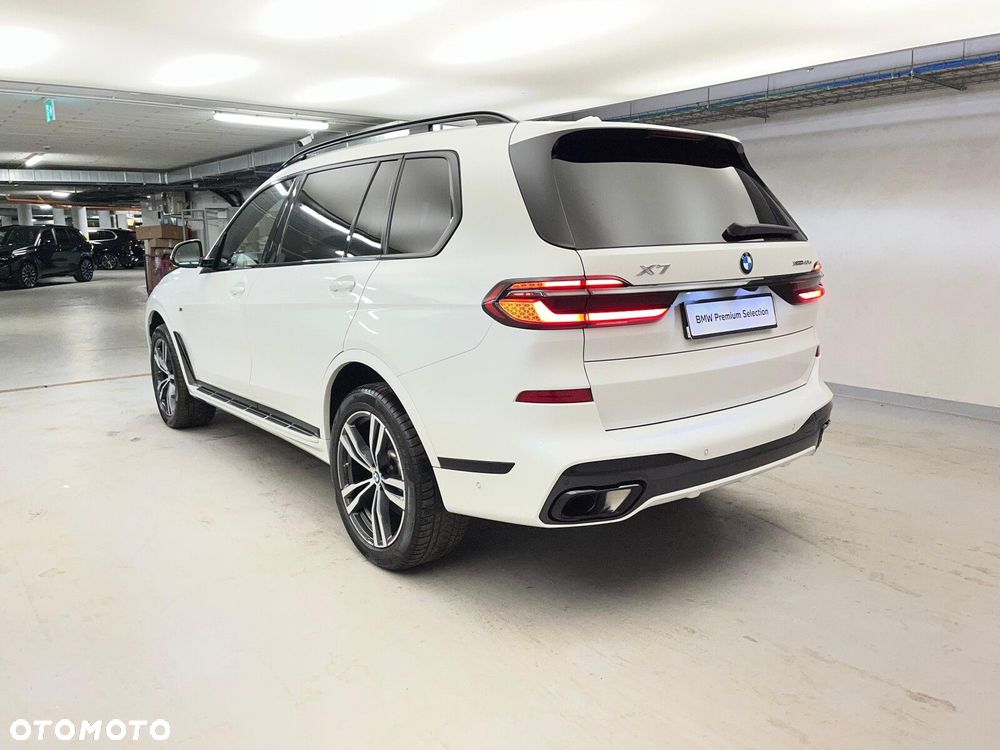 BMW X7 - 14