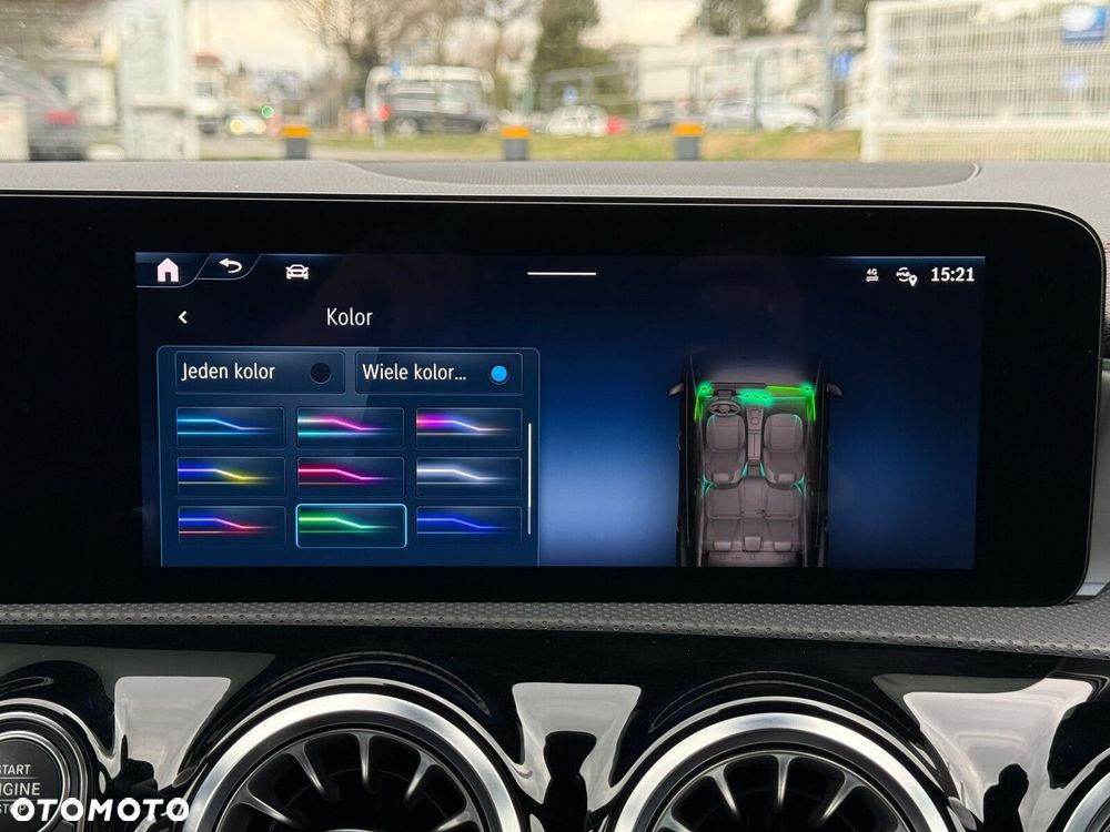 Mercedes-Benz CLA - 22