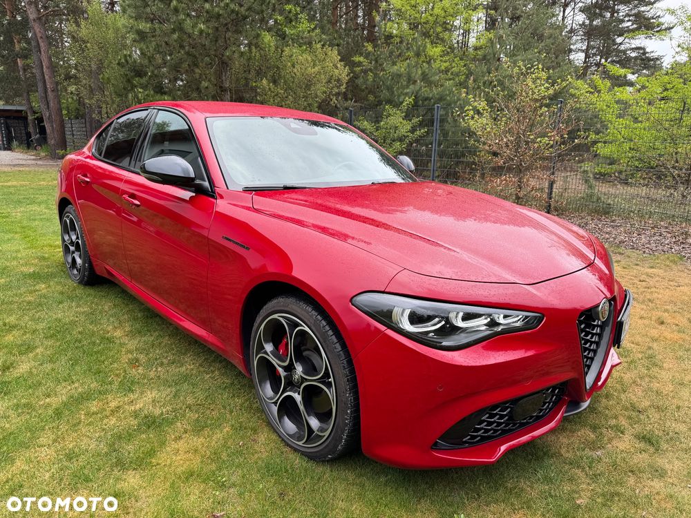 Alfa Romeo Giulia 2.0 Turbo Competizione Q4 - 1