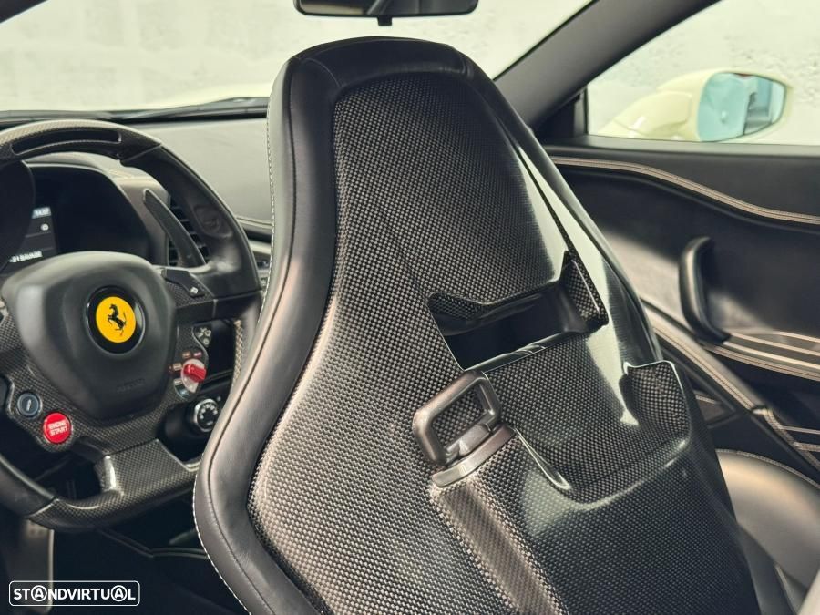 Ferrari 458 Italia - 6