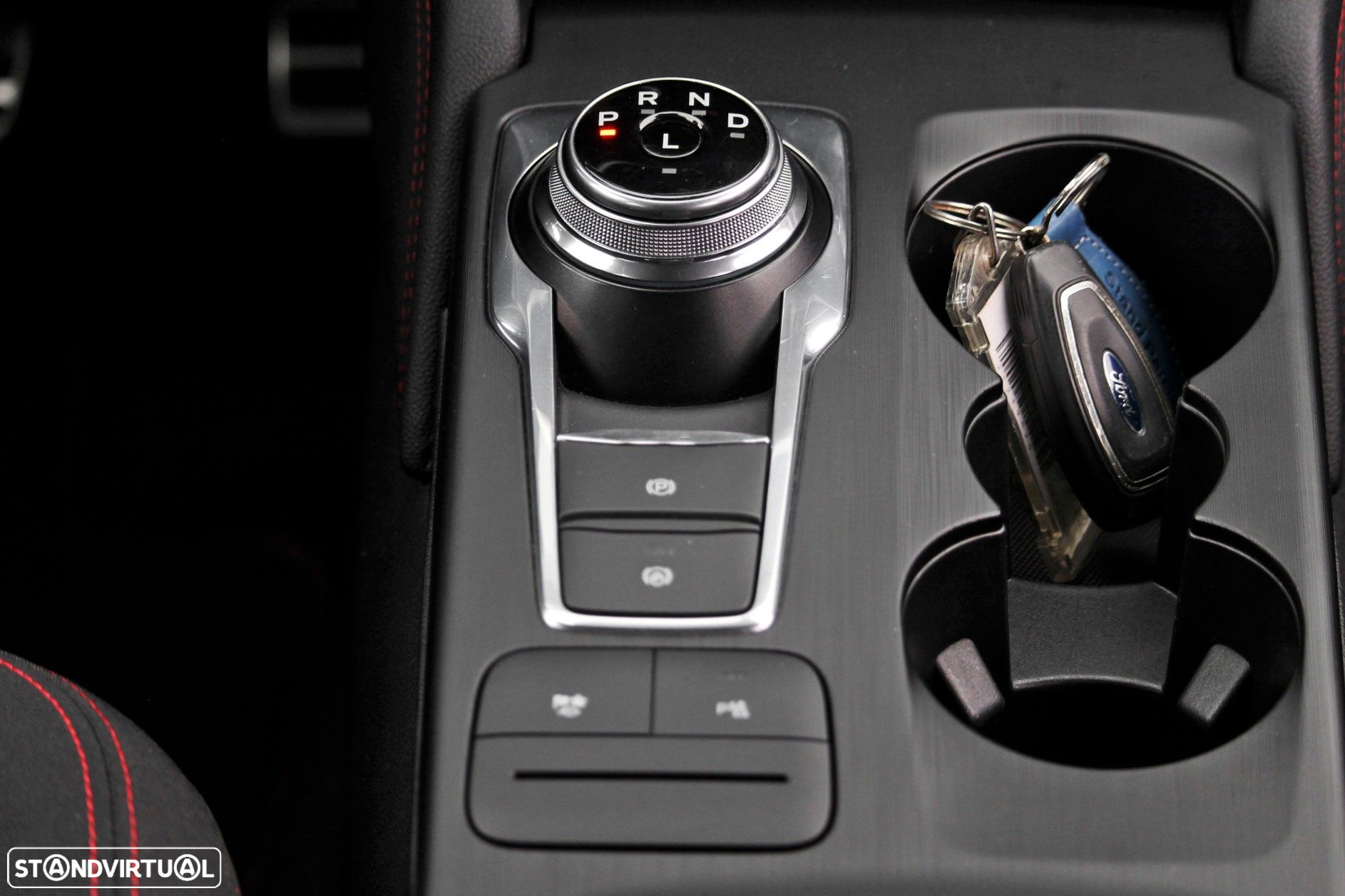 Ford Kuga 2.5 FHEV ST-Line - 22