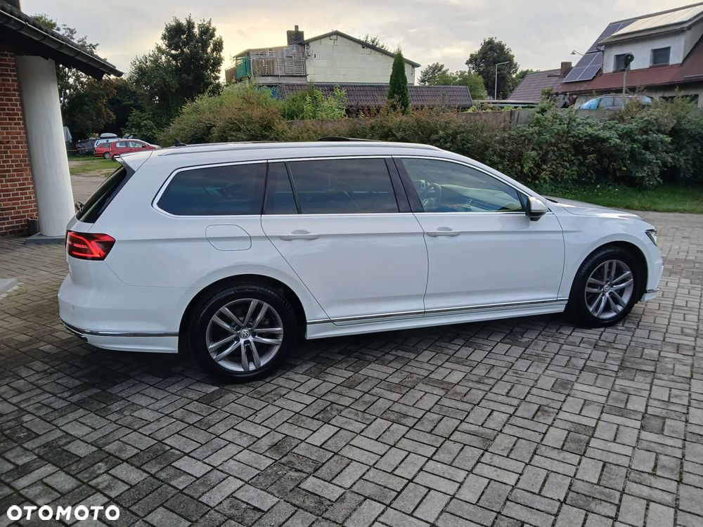 Volkswagen Passat 1.6 TDI SCR DSG - 5