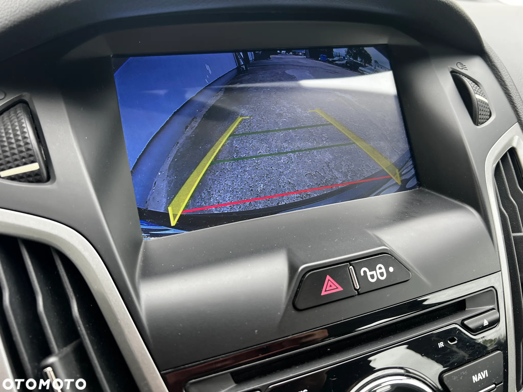 Ford Focus 1.0 EcoBoost Edition - 12
