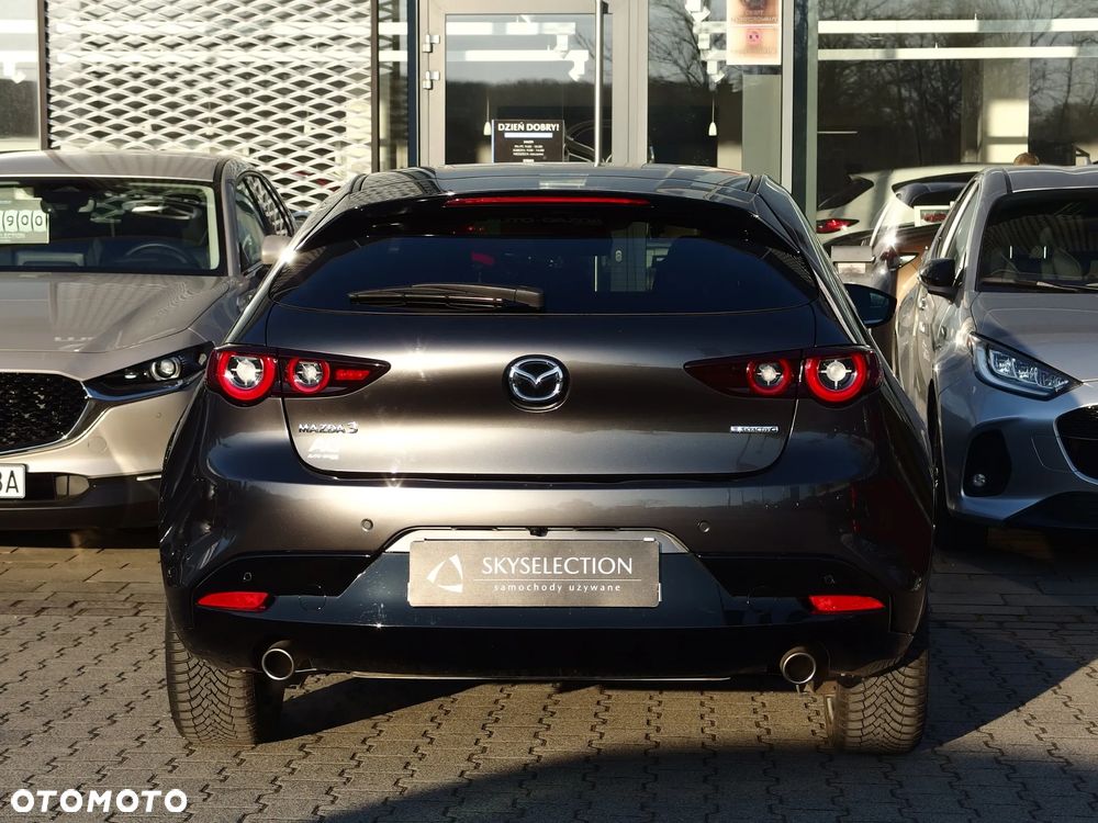 Mazda 3 - 7
