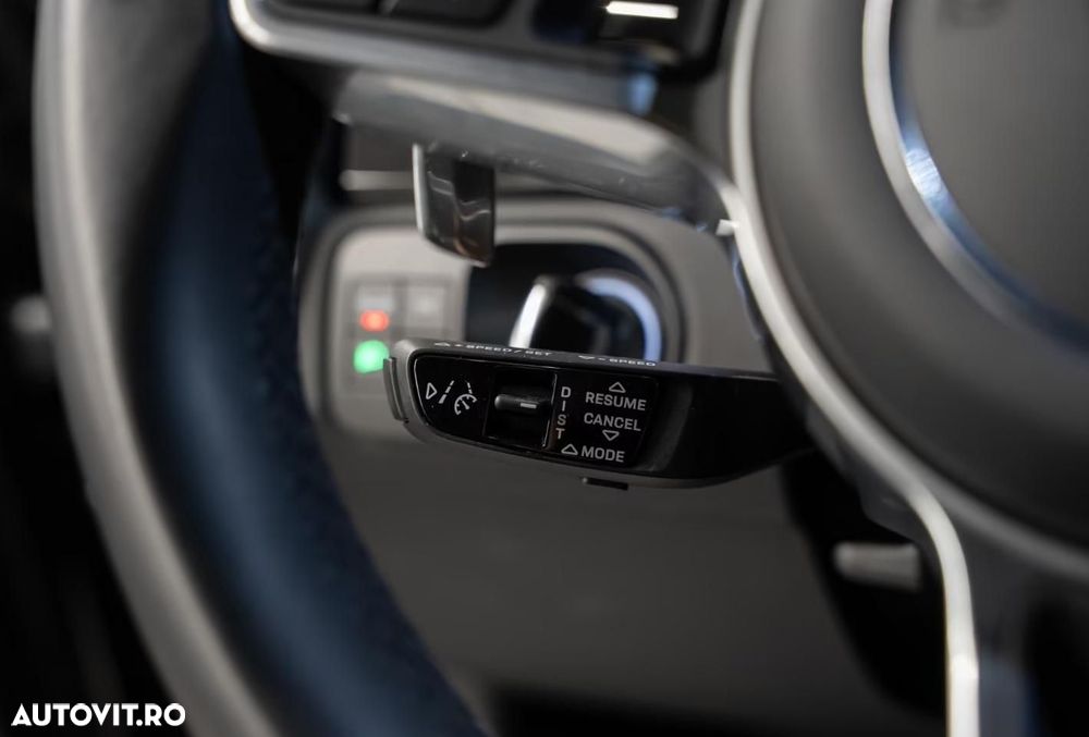 Porsche Cayenne Tiptronic S Platinum Edition - 21