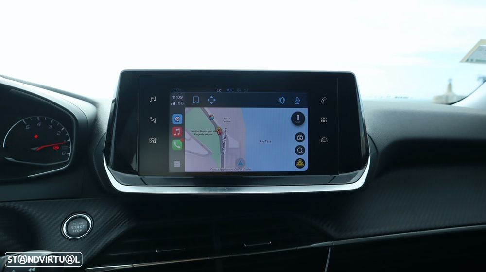 Peugeot 2008 PureTech 100 Allure - 55